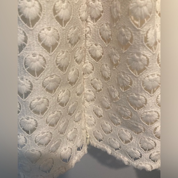 Talbots Dress Shirt. - Picture 7 of 9